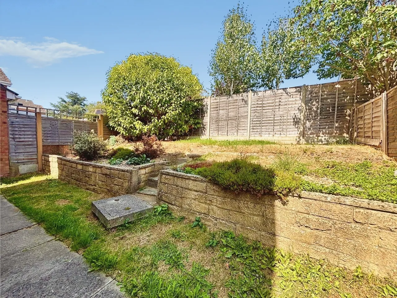 Bramshott Drive, Hook, Hampshire, RG27 9EY, photo 3