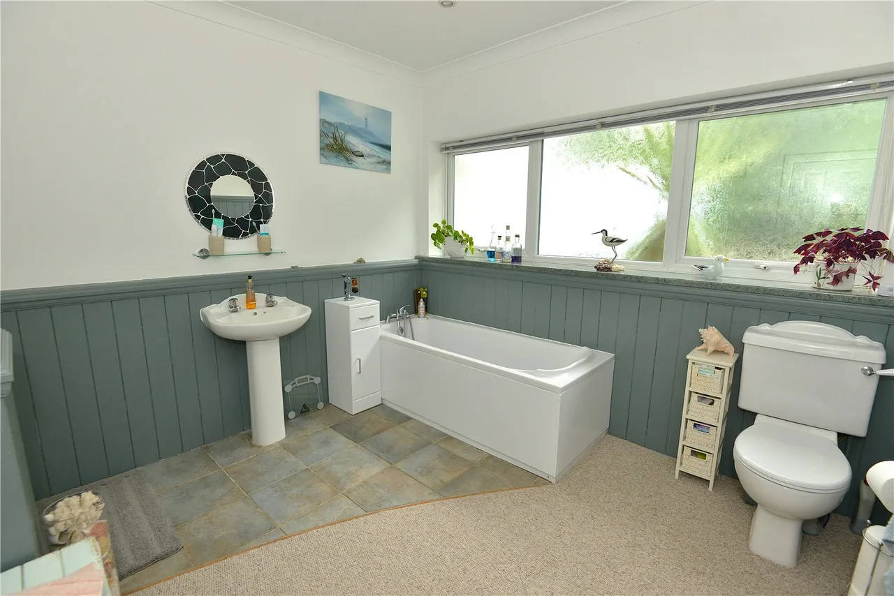 Marl Lane, Fordingbridge, Hampshire, SP6 1JR, photo 11