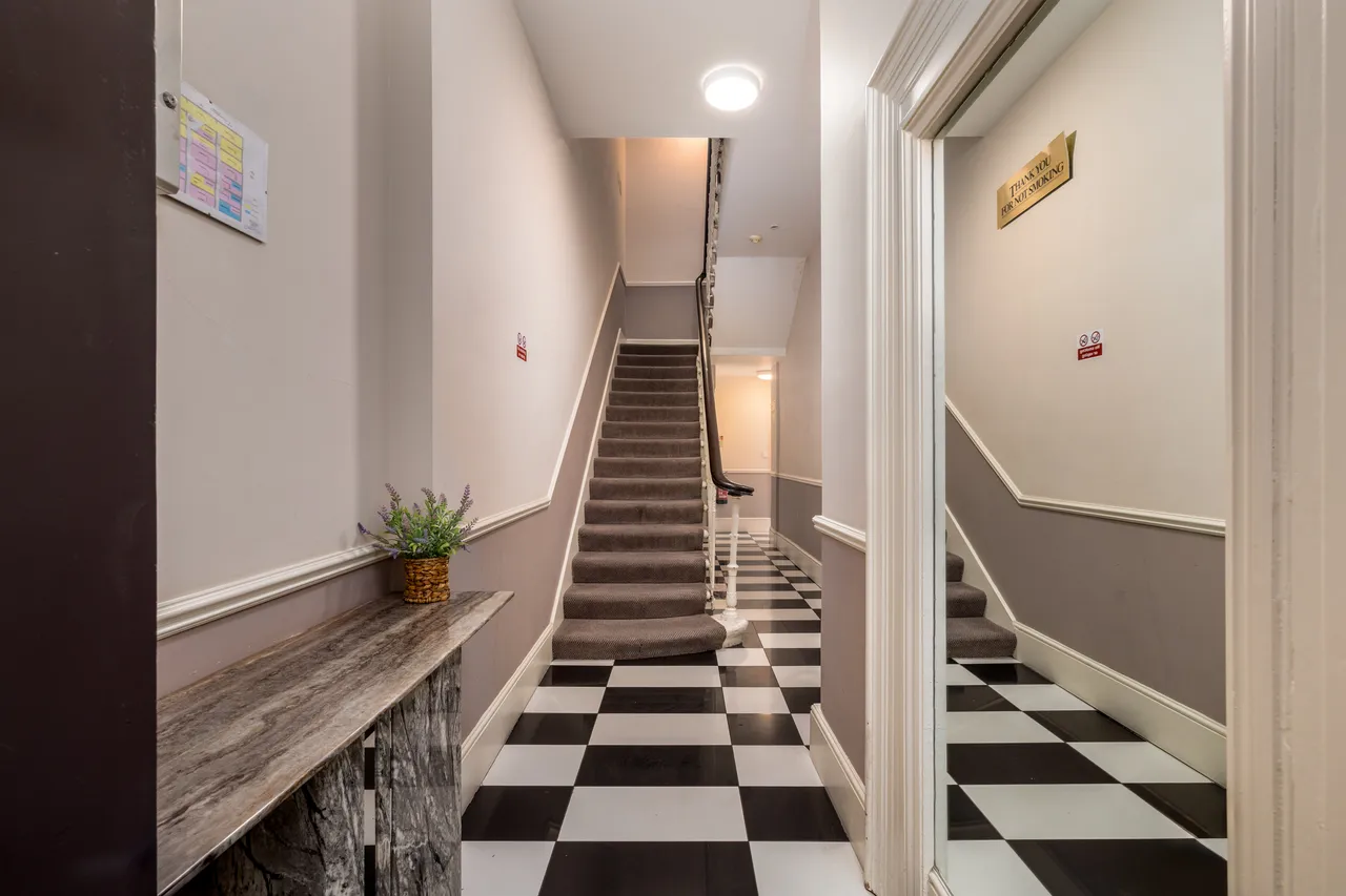 Collingham Road, Earls Court, Kensington, London, photo 2