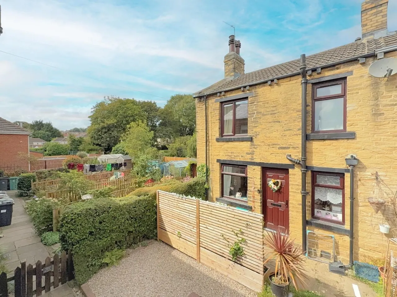 1 bed house for sale, Littlemoor Road, Pudsey, LS28
