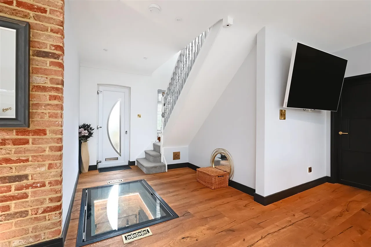 Ochiltree Road, Hastings, photo 8
