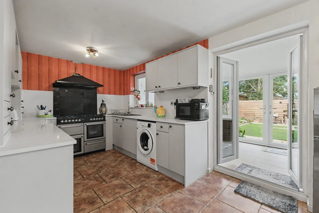 Hawthorne Close, Drakes Broughton, WR10, photo 3
