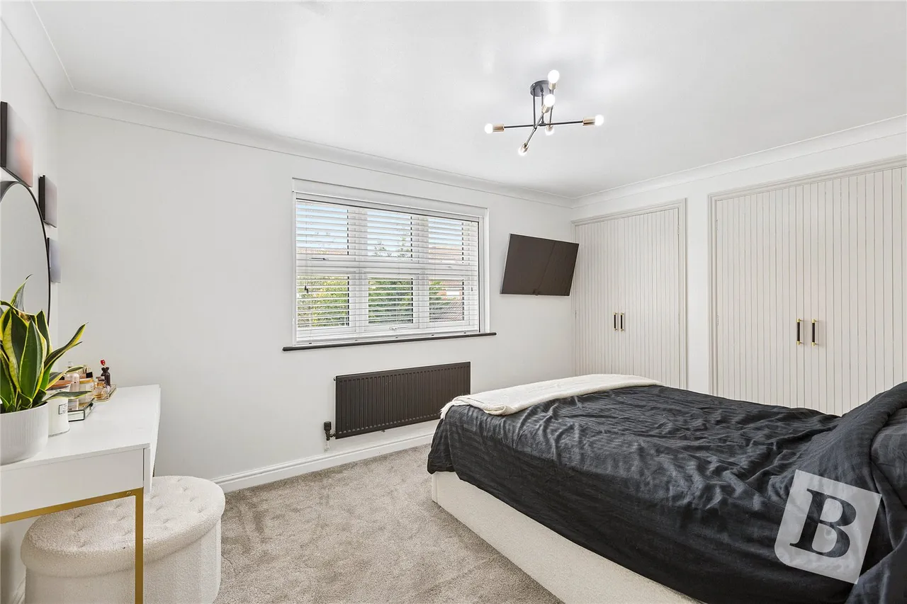 Hornbeam Chase, South Ockendon, Essex, RM15, photo 12