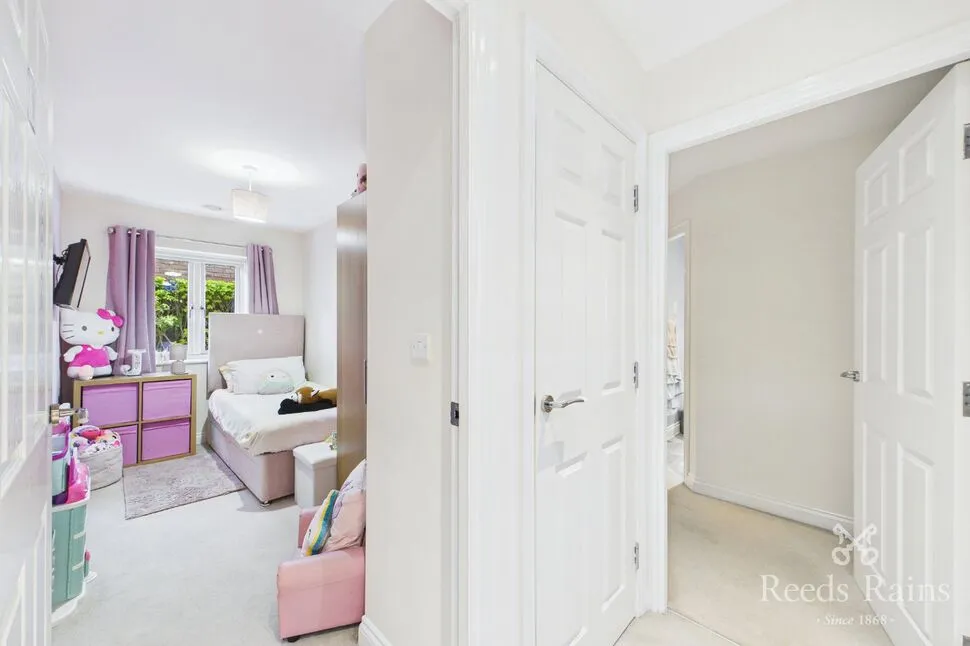 Kingsway Gardens, Ossett, WF5, photo 7
