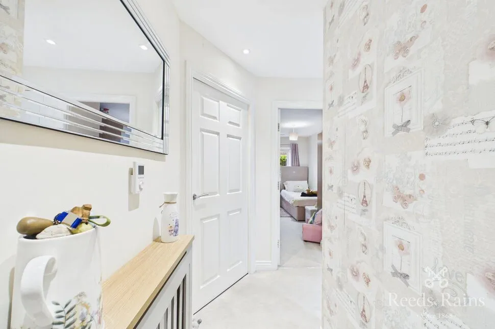 Kingsway Gardens, Ossett, WF5, photo 8