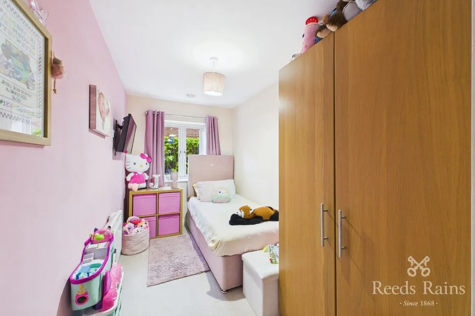 Kingsway Gardens, Ossett, WF5, photo 6