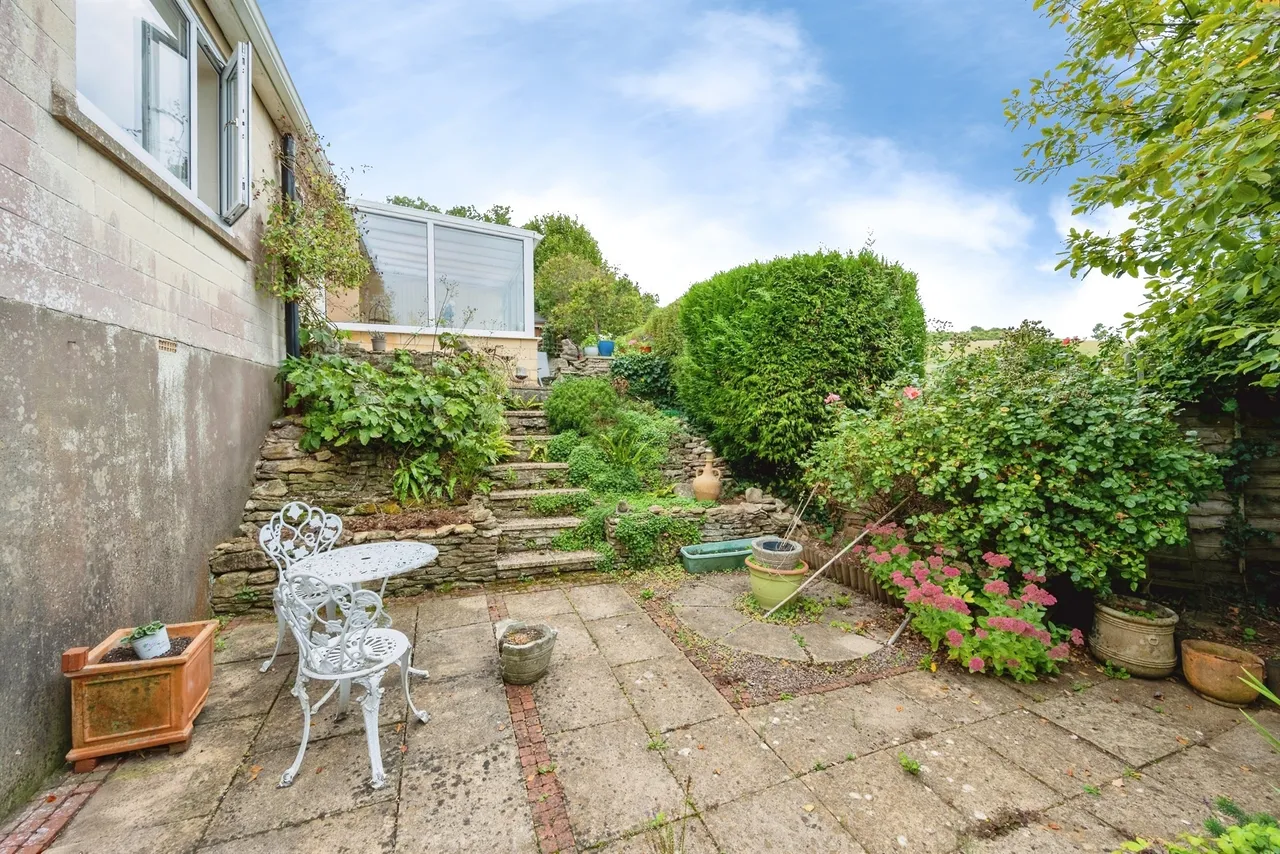 Henley Lane, Box, SN13, photo 15