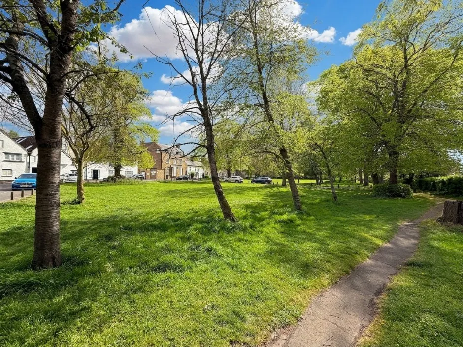 The Green, West Drayton, UB7, photo 4