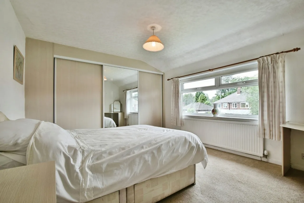 Wingfield Avenue, Wilmslow, Cheshire, SK9, photo 7