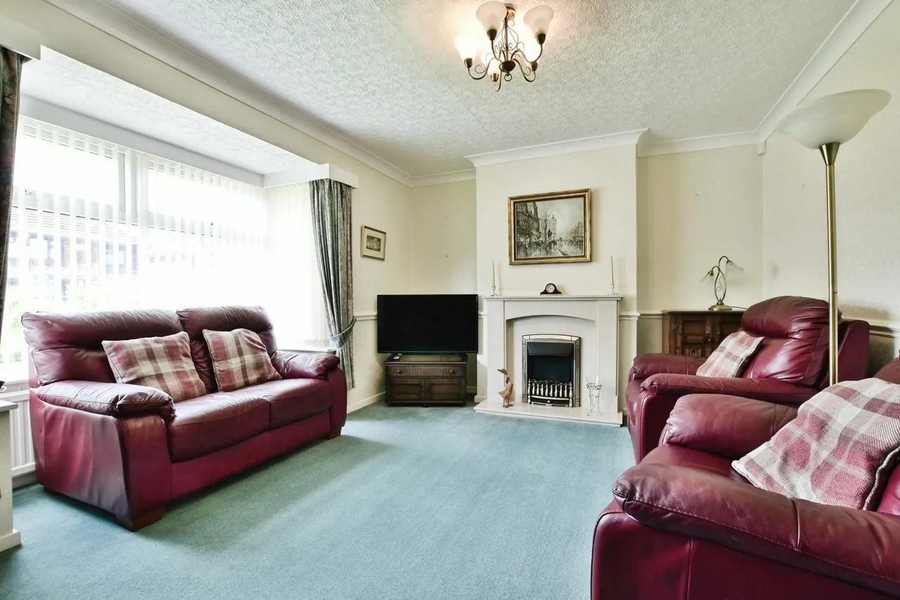 Wingfield Avenue, Wilmslow, Cheshire, SK9, photo 4