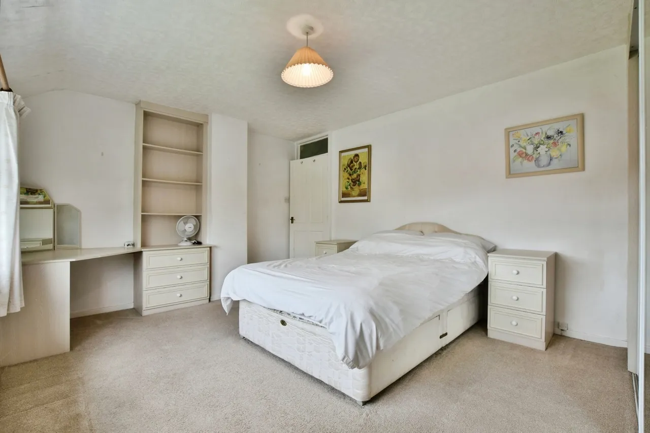 Wingfield Avenue, Wilmslow, Cheshire, SK9, photo 12