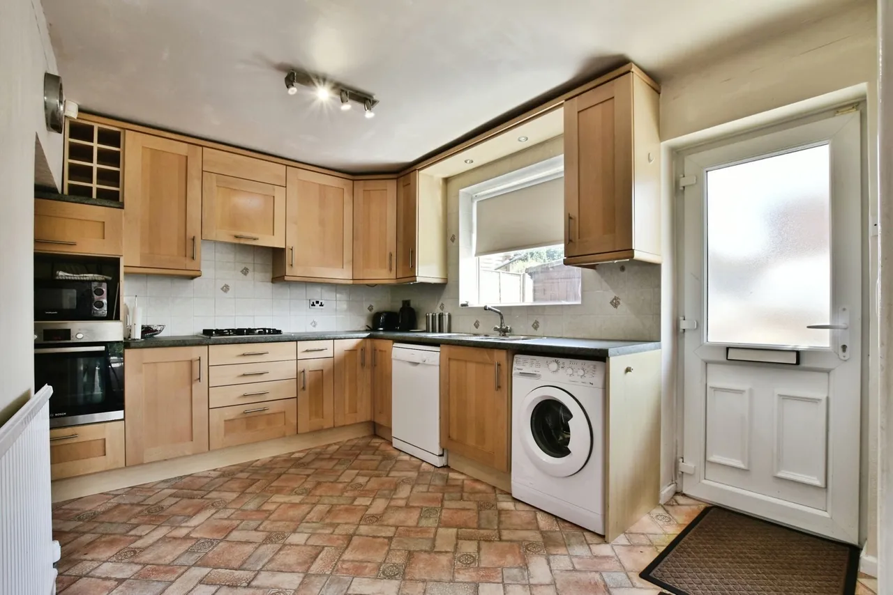 Wingfield Avenue, Wilmslow, Cheshire, SK9, photo 5
