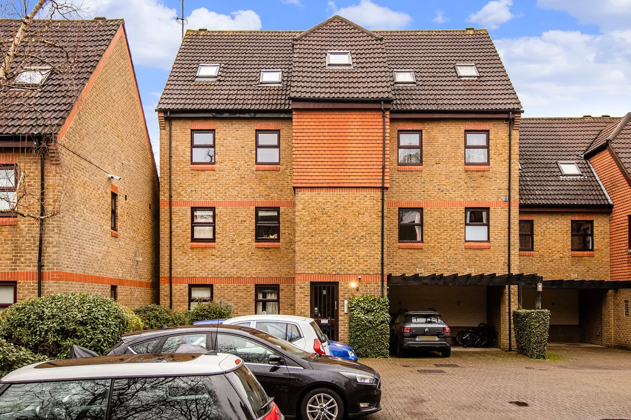 Pursewardens Close, Ealing, W13, photo 4