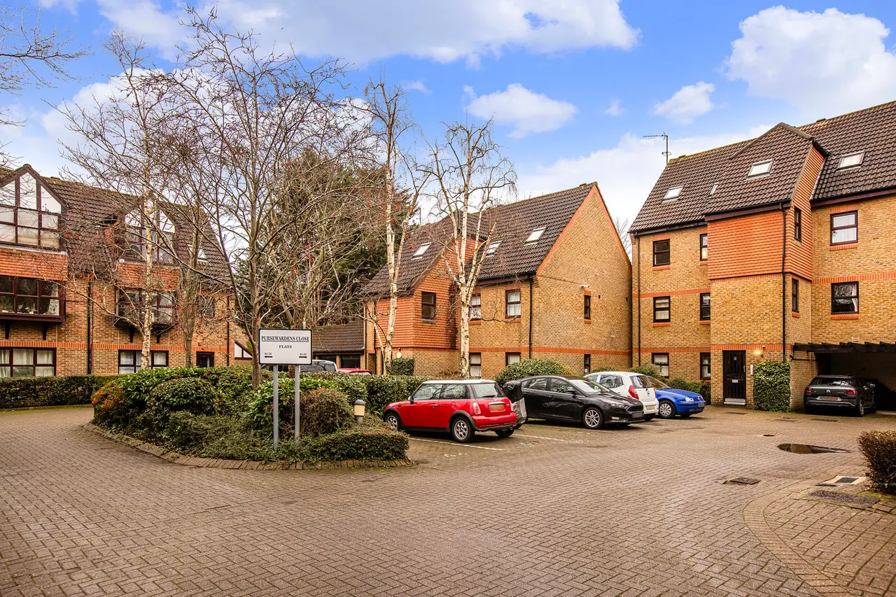 Pursewardens Close, Ealing, W13, photo 8