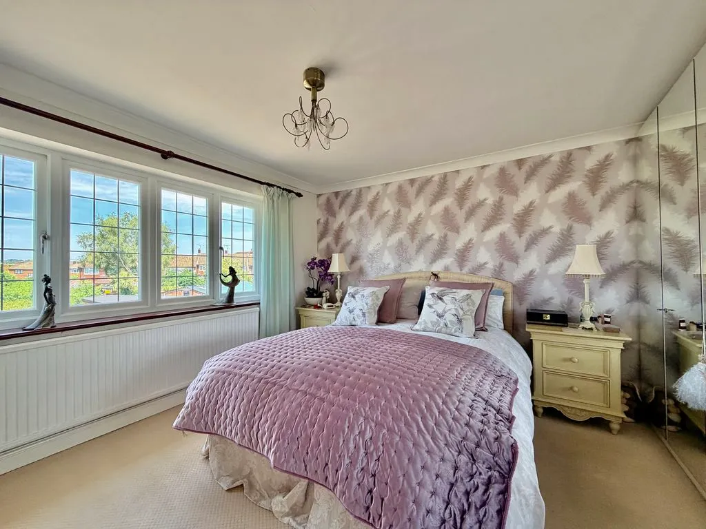 Tower Close, Flackwell Heath, HP10, photo 9