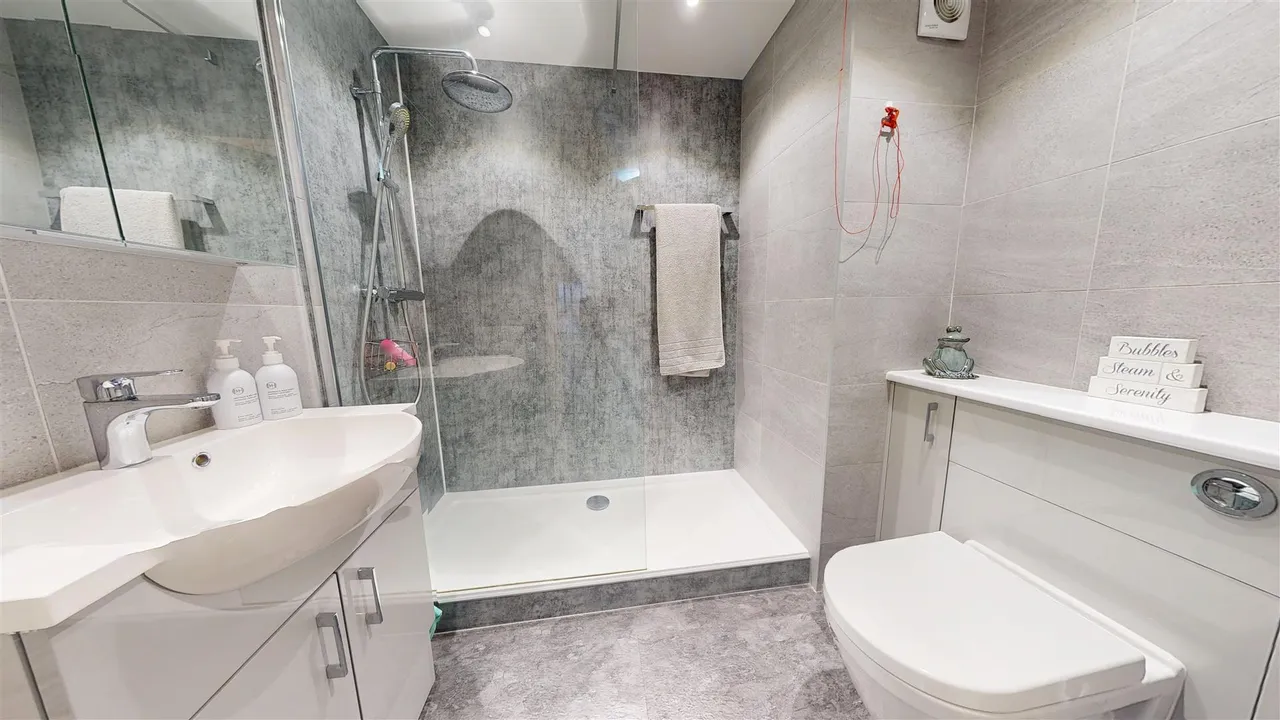 Kiln Lane, Eccleston, WA10, photo 4
