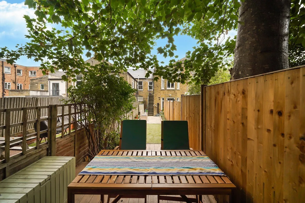 Aldis Street, London, SW17, photo 16