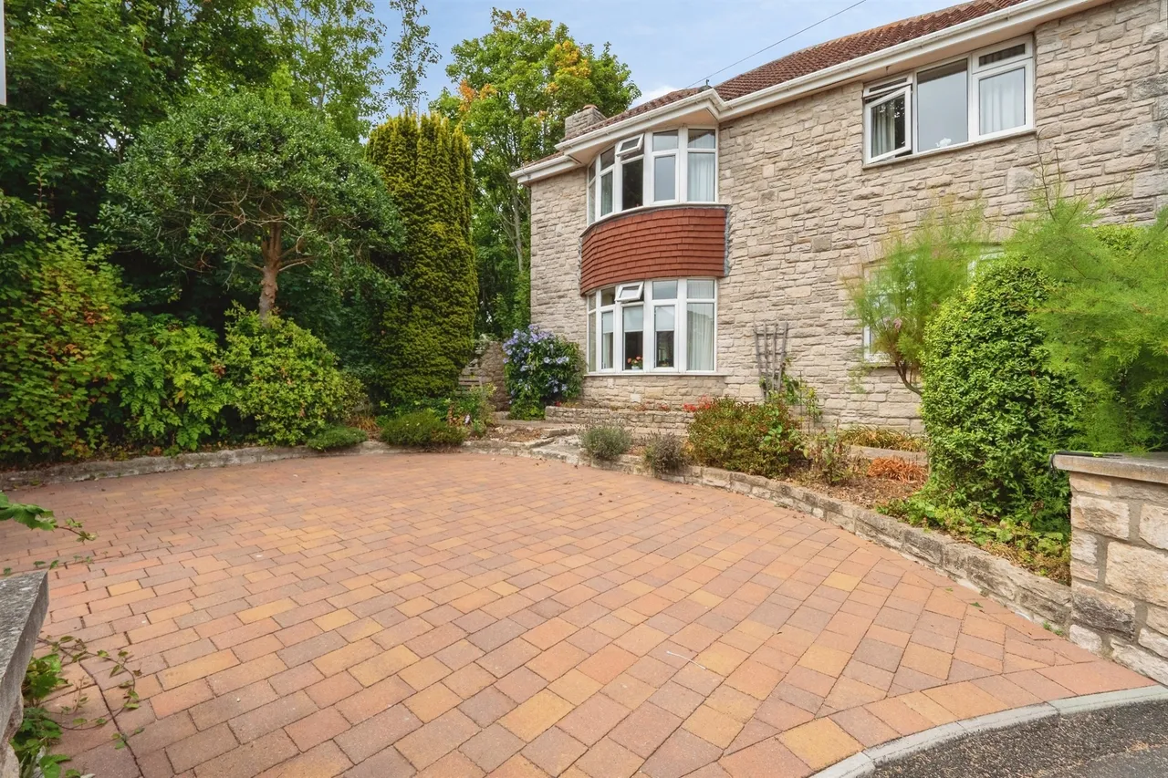 5 bed house for sale — Elwell Manor Gardens, WEYMOUTH