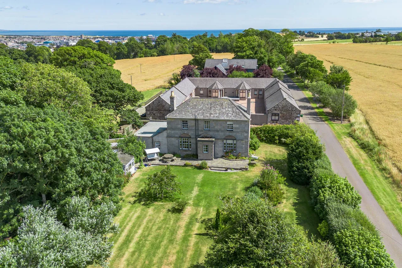 4 bed house for sale, Balgove, Montrose, DD10