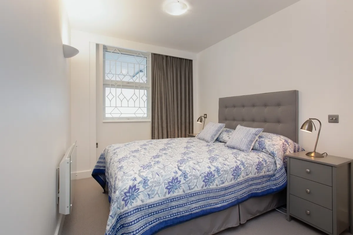 High Road, Whetstone, N20, photo 6