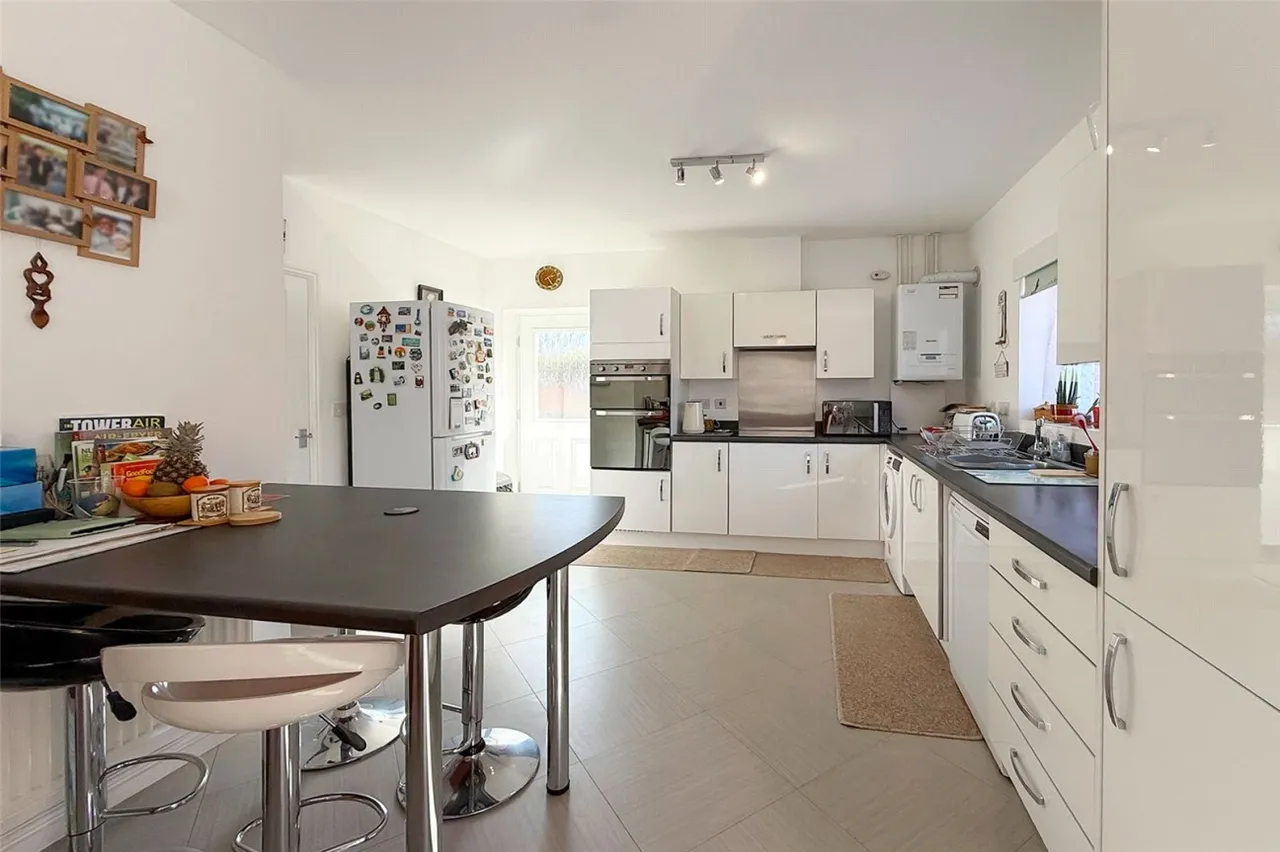 Yapton, Arundel, BN18, photo 15