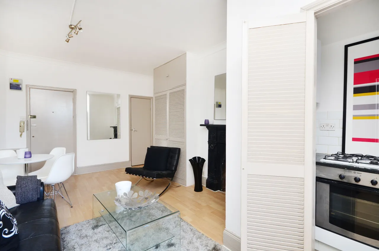 Flat 3, 55 Buckley Road, London, photo 4