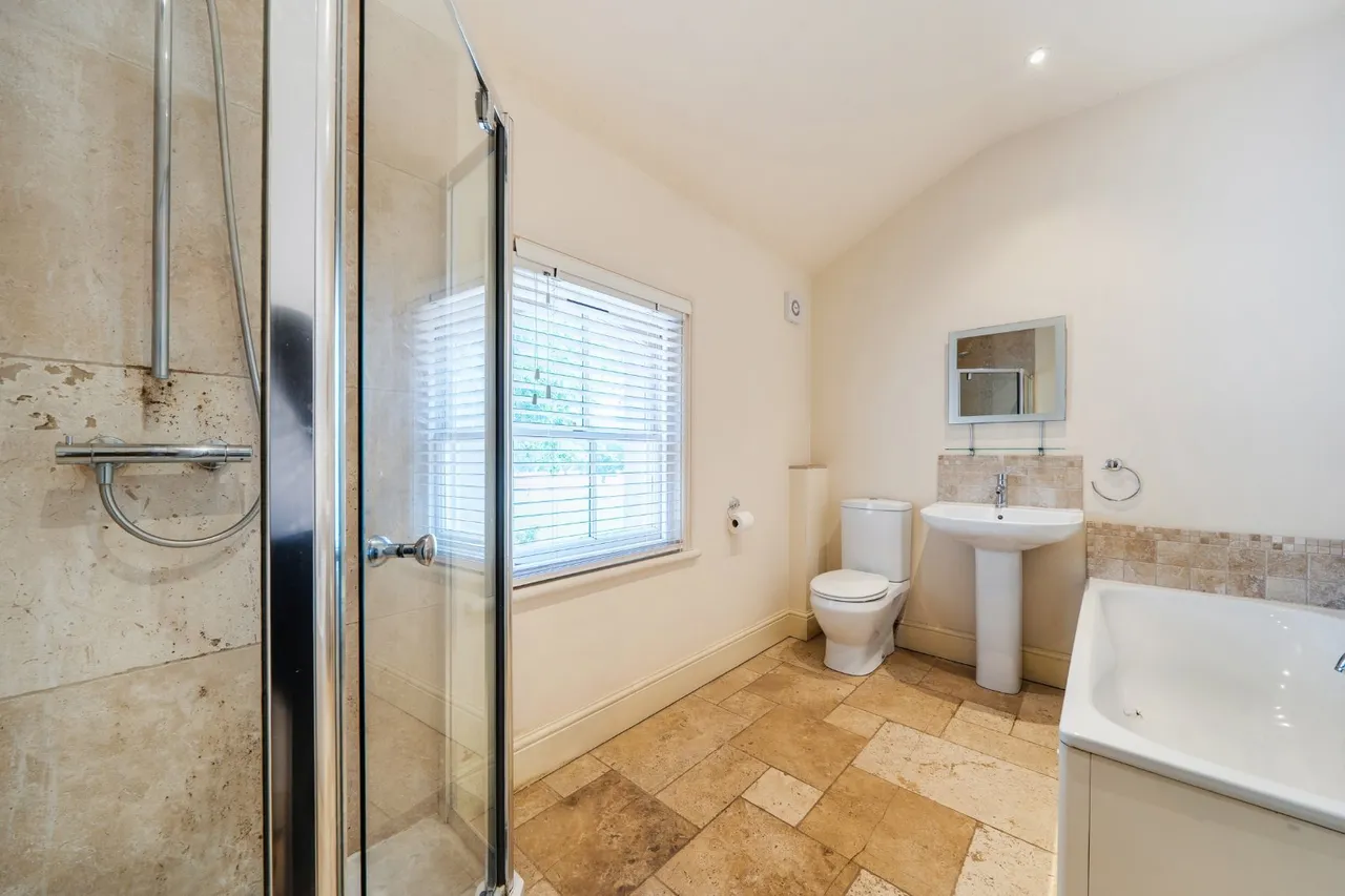 Kenilworth Road, Knowle, B93, photo 8