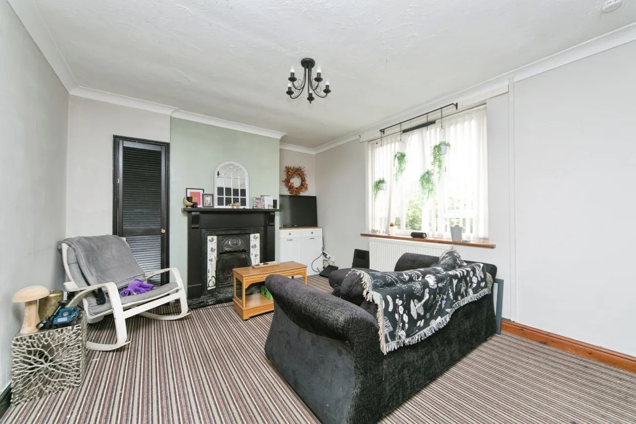Maes Hyfryd, Llanfairpwllgwyngyll, LL61, photo 2