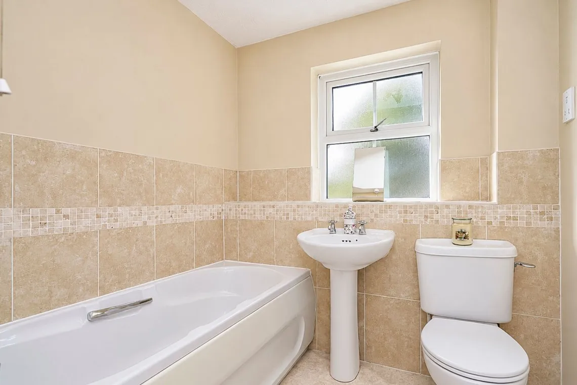 Turnbury Close, Euxton, PR7, photo 22