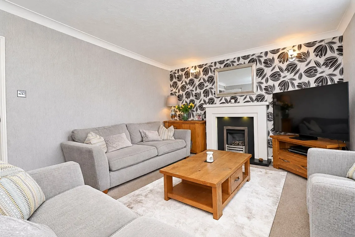 Turnbury Close, Euxton, PR7, photo 15