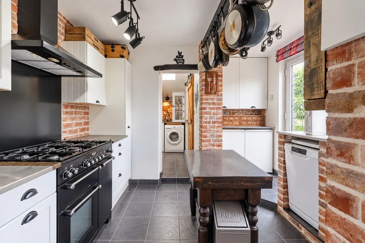 Totteridge Lane, High Wycombe, HP13, photo 3