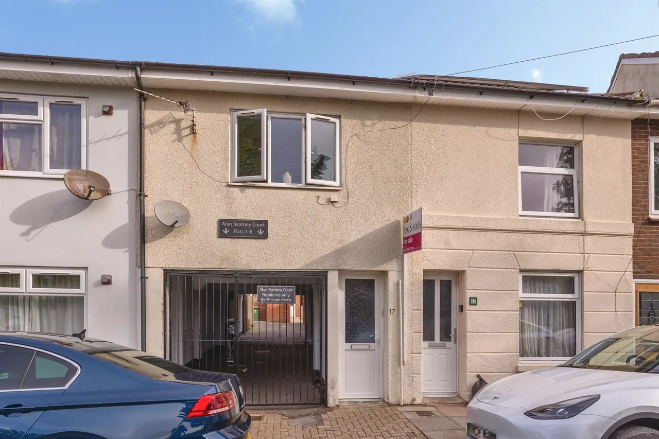 Manor Road, Portsmouth, PO1, photo 13