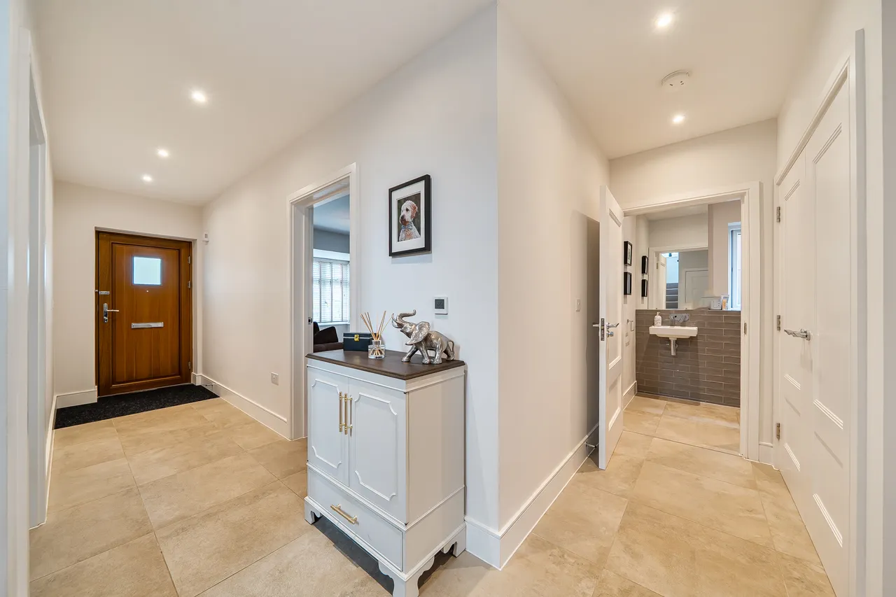 Tilney Drive, Horsham, RH12, photo 18