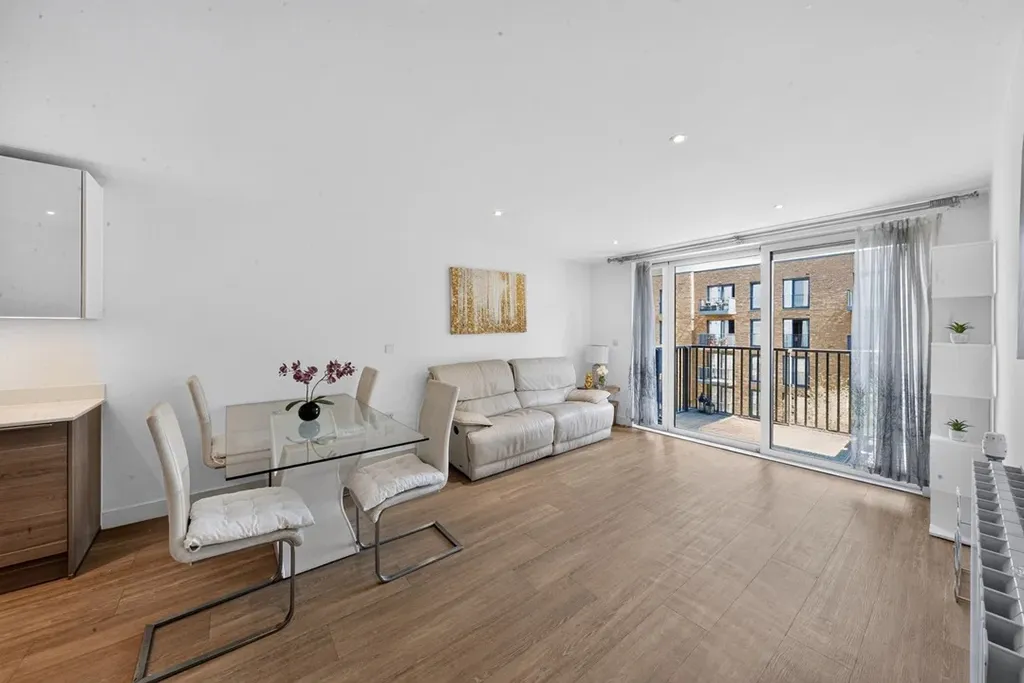 Whiting Way, Surrey Quays, SE16, photo 2