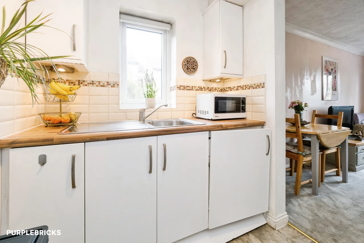 Marwell Close, Romford, RM1, photo 9