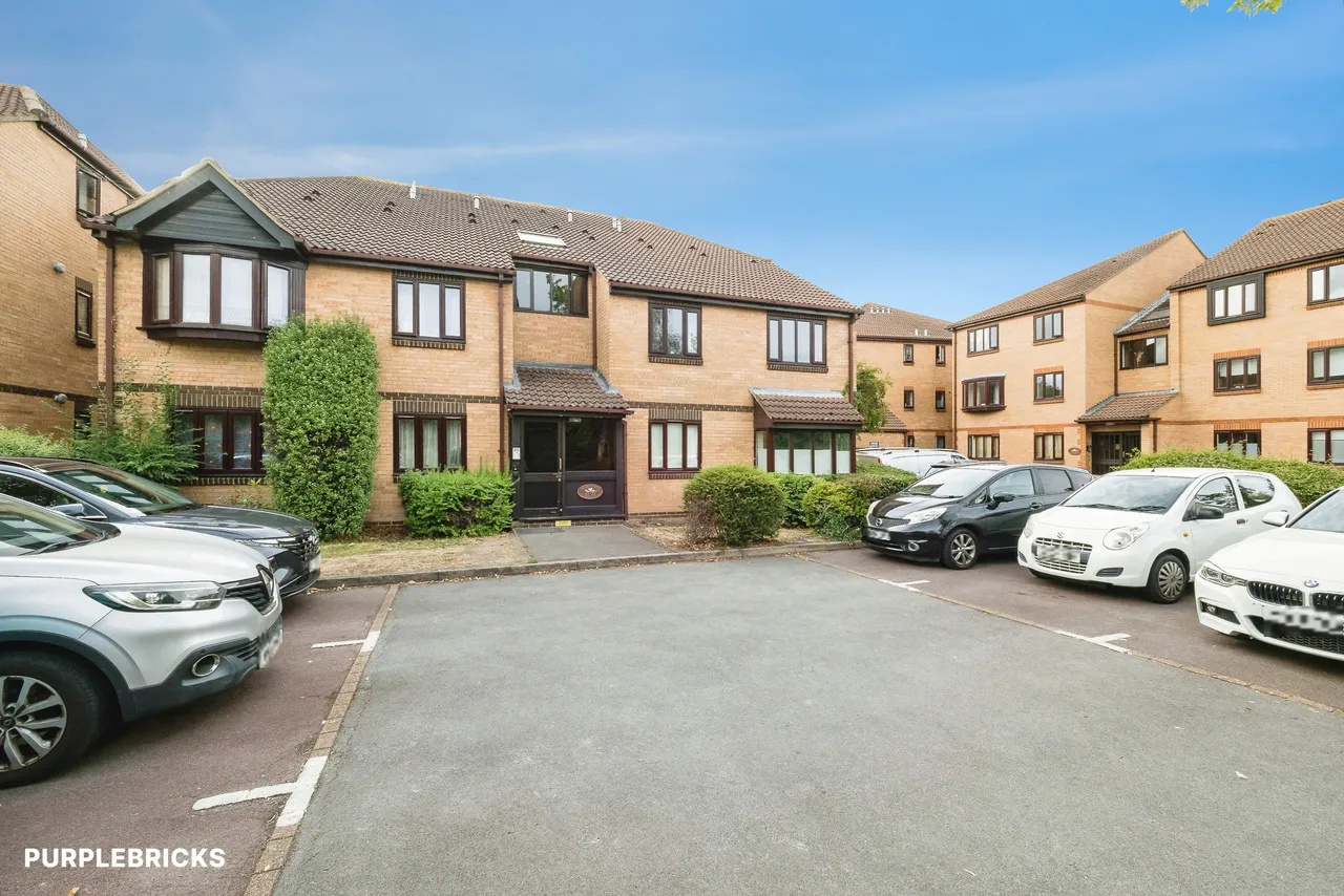 Marwell Close, Romford, RM1, photo 11