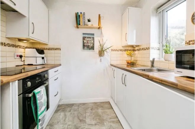 Marwell Close, Romford, RM1, photo 8