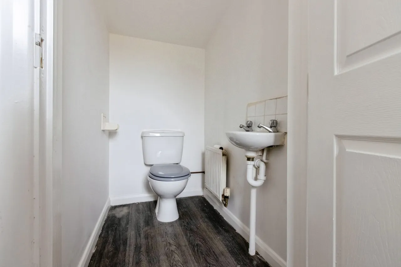 Kingfisher Court, Normanton, West Yorkshire, WF6, photo 9