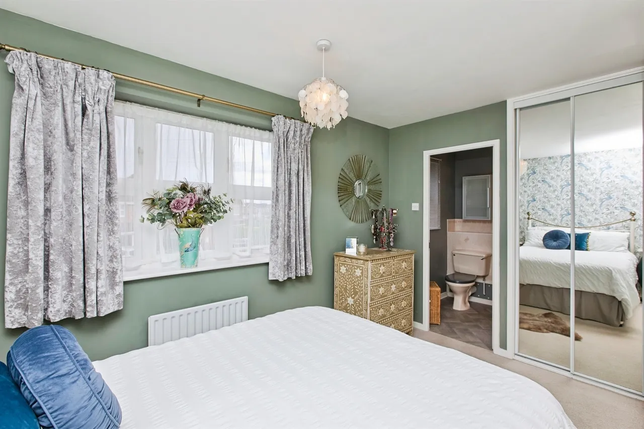 Meadow Nook, Boulton Moor, DE24, photo 11