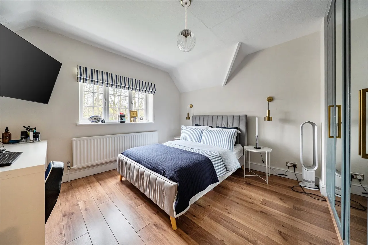 Brackley Avenue, Hartley Wintney, Hook, Hampshire, RG27 8QU, photo 23