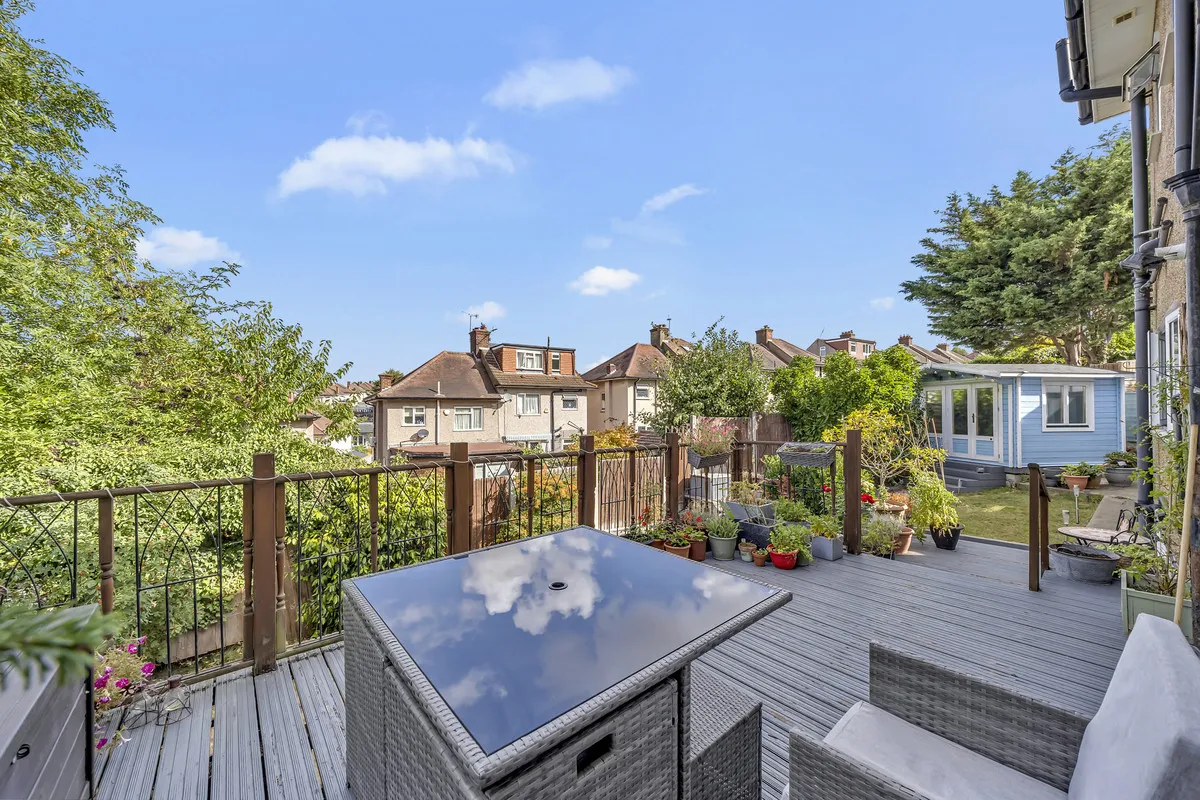 Larchwood Close, Romford, RM5, photo 4