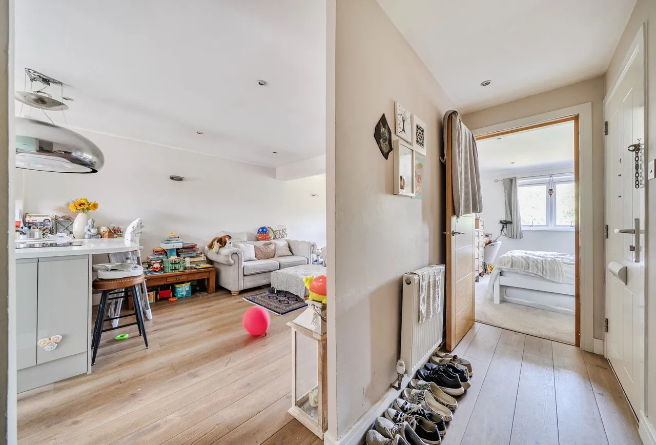 Buttermere Close, Morden, SM4 4SG, photo 11