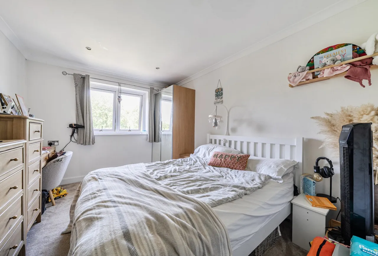 Buttermere Close, Morden, SM4 4SG, photo 12