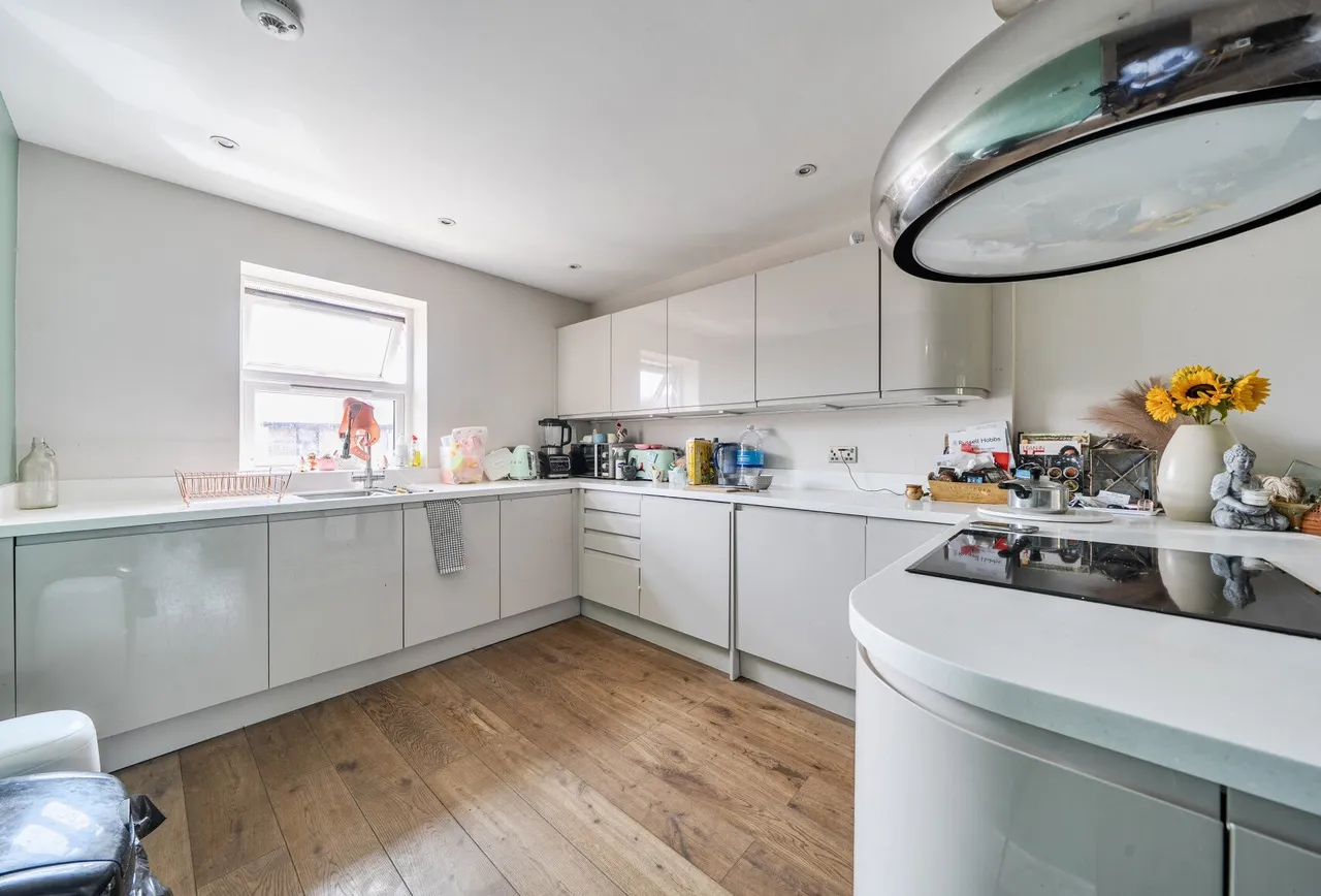 Buttermere Close, Morden, SM4 4SG, photo 6