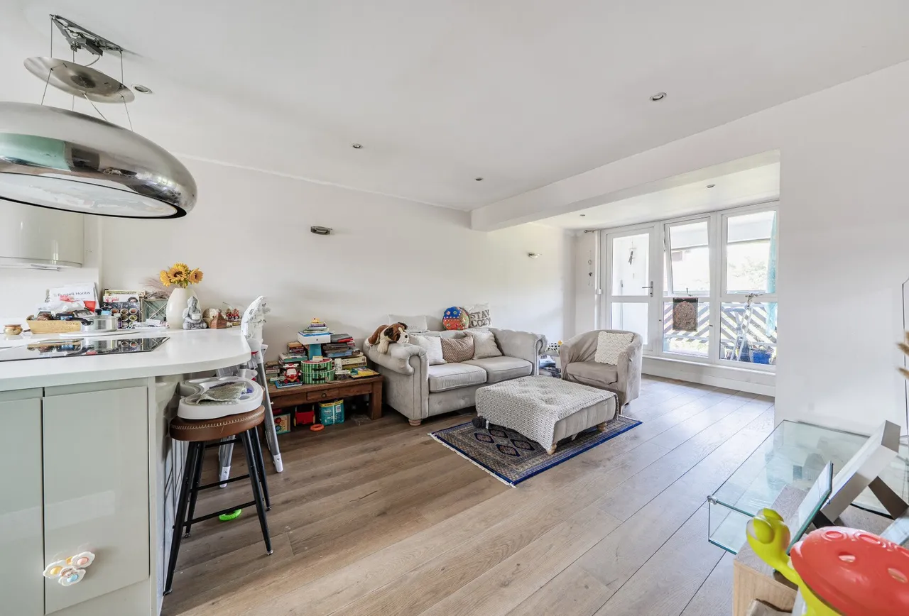Buttermere Close, Morden, SM4 4SG, photo 10