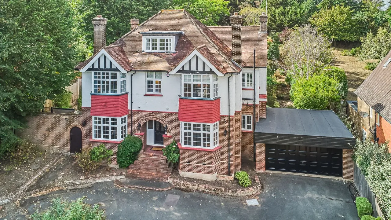 4 bed house for sale — Denbridge Road, Bromley, BR1
