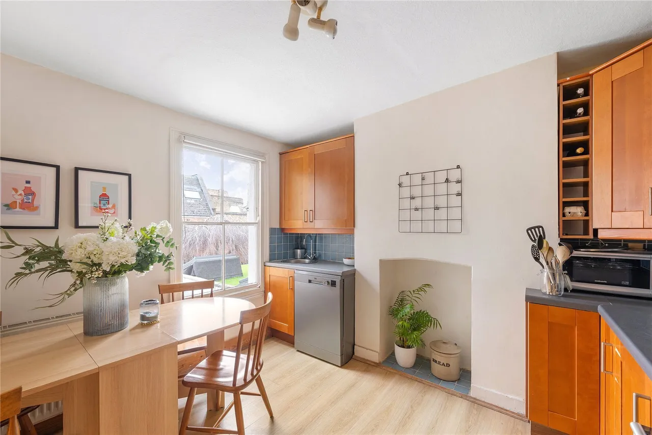 Atherton Street, Battersea, SW11, photo 3