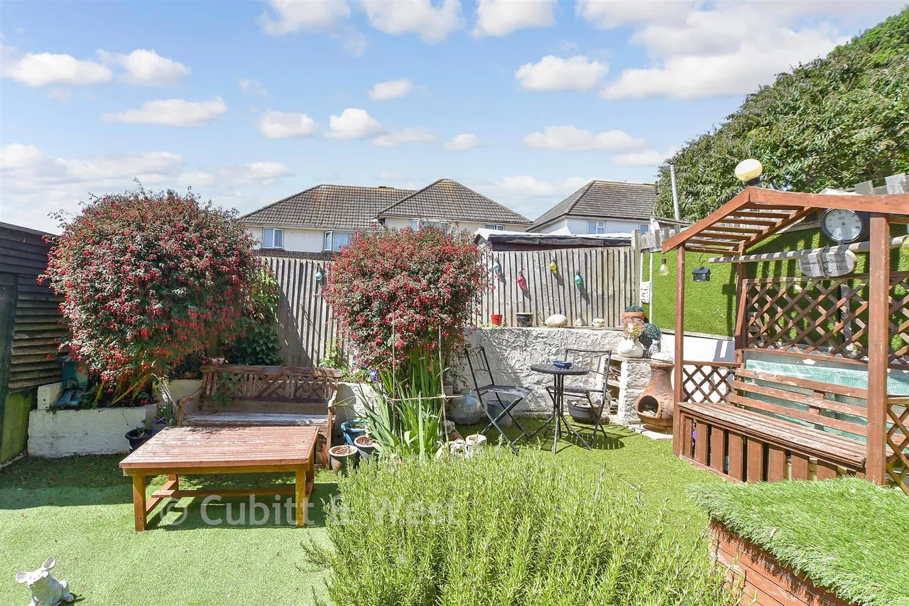 Beckley Close, Brighton, BN2, photo 2