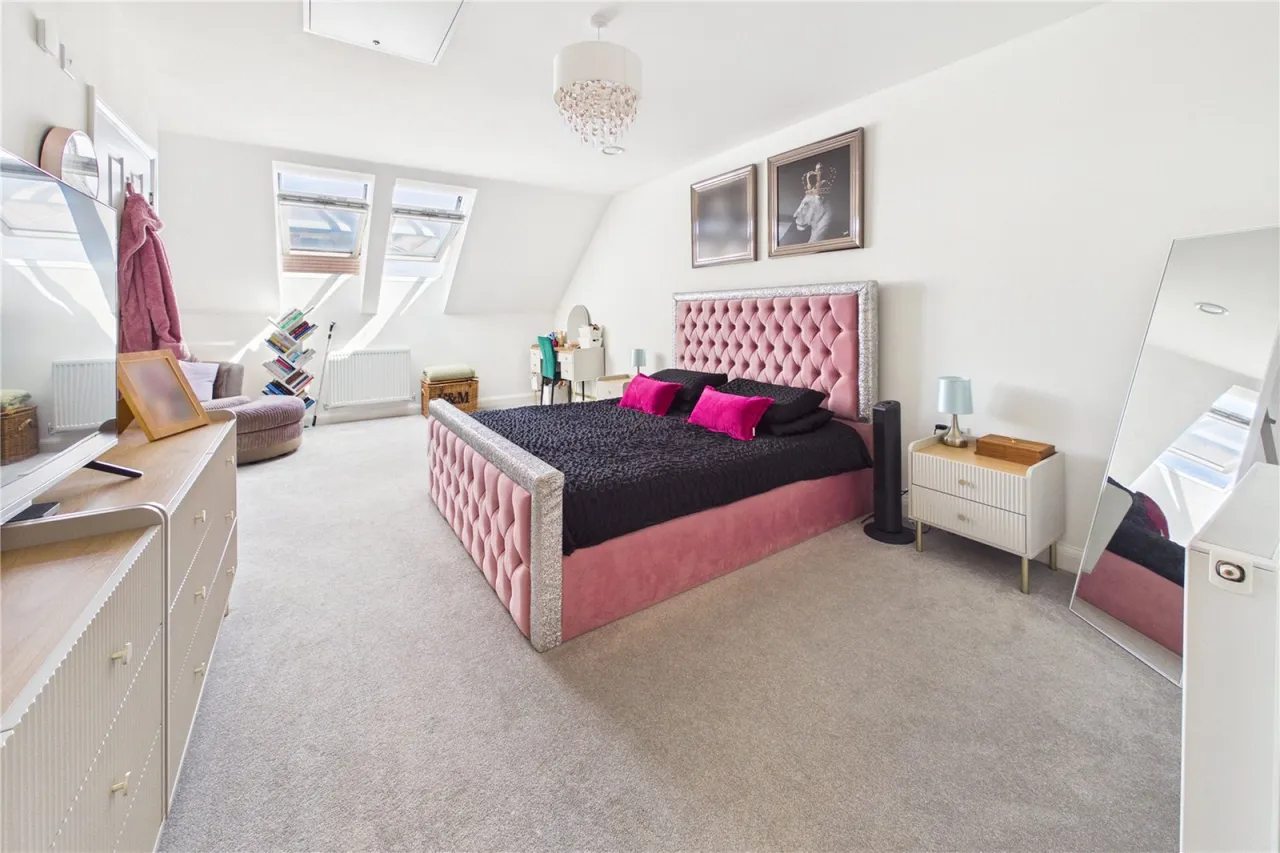 Filly Close, Newbury, RG14, photo 7