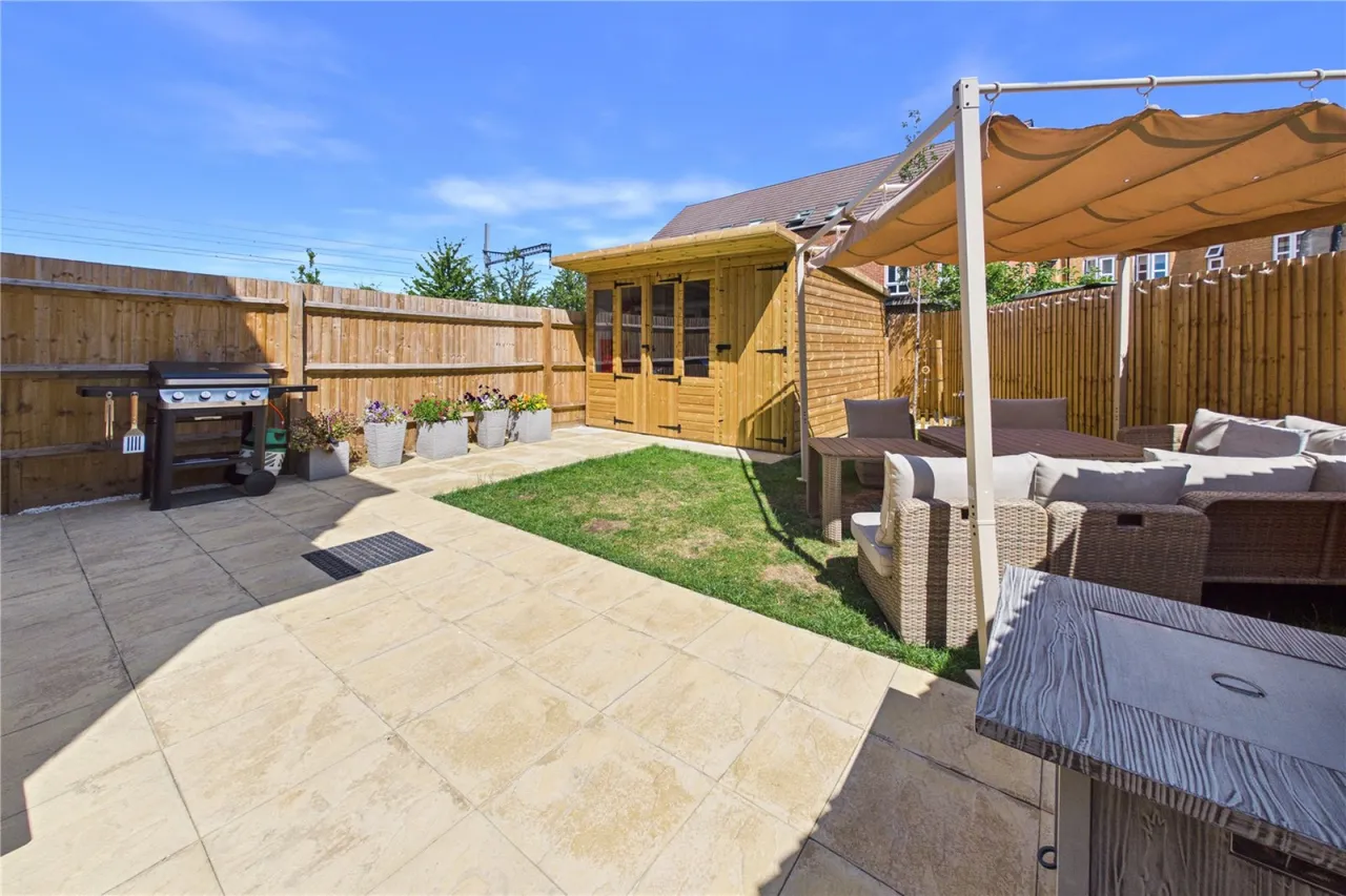Filly Close, Newbury, RG14, photo 11